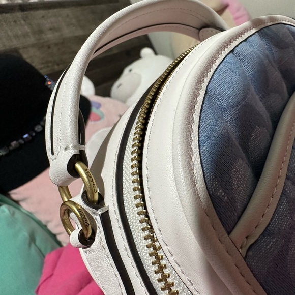 Brand new : COACH Signature Chambray With Quilting - Picture 7 of 17